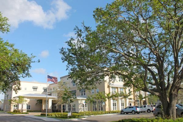 Heron Cove Assisted Living & Memory Care of Vero Beach