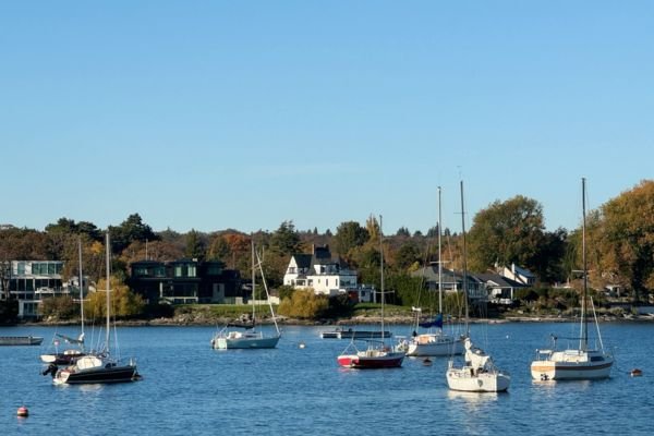  Somerset House at Oak Harbor